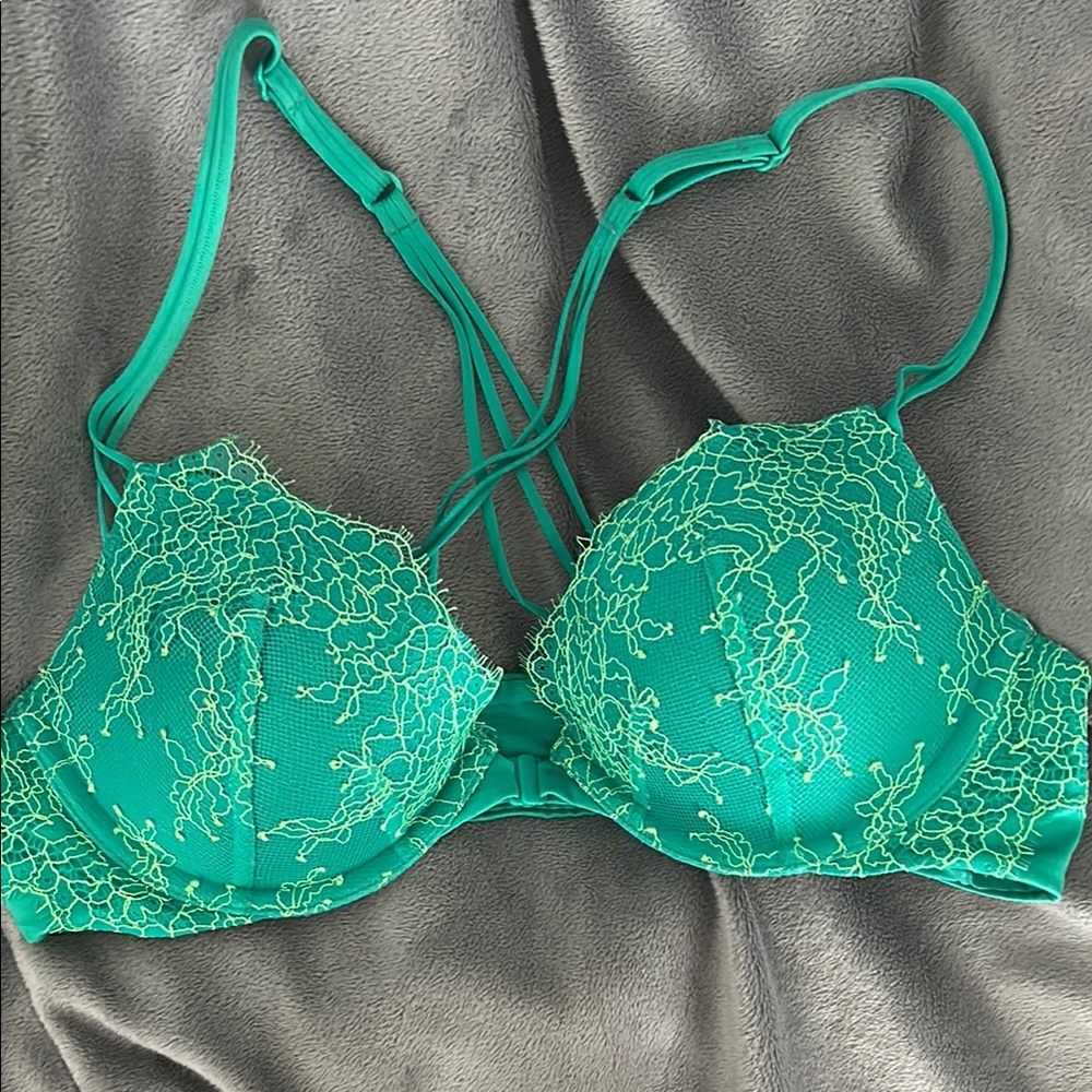 Elegant Lace Underwire Bra - Teal